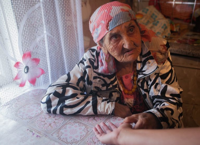 119-летняя цыганка из-под Лиды поделилась секретом долголетия
