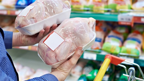 МАРТ расследует резкий рост цен на курицу, подозревается ценовой сговор