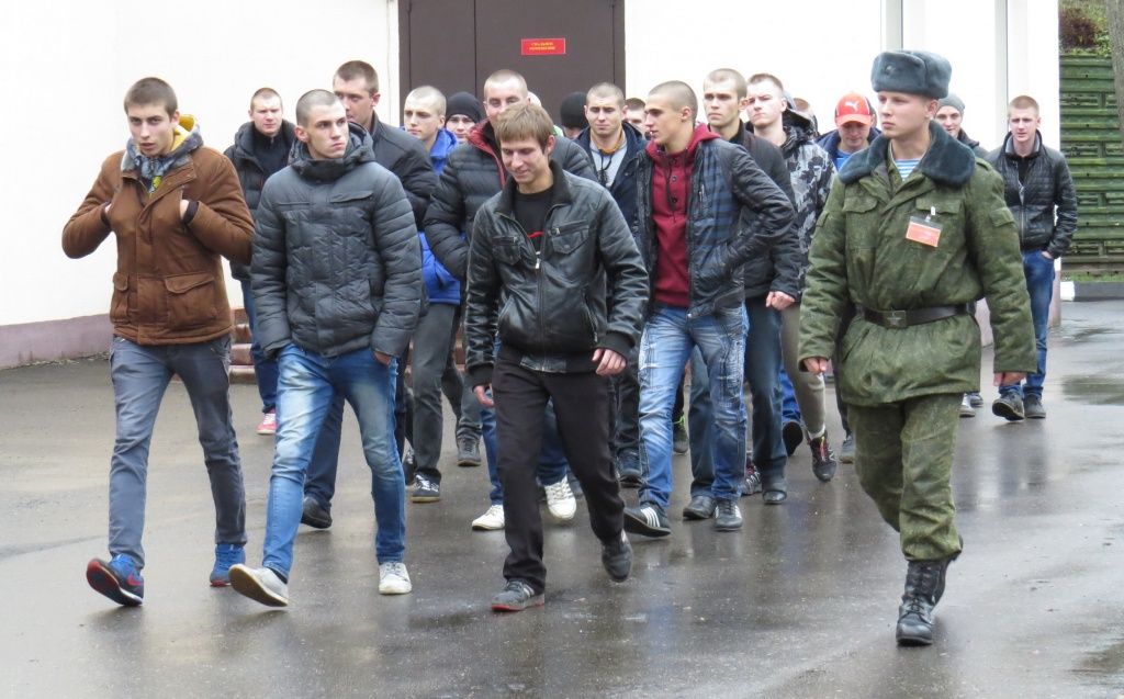 В Беларуси пересмотрят условия призыва в армию