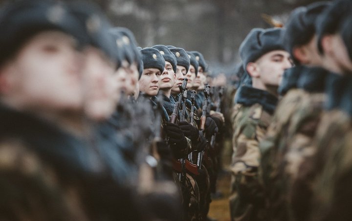 В Беларуси призывают офицеров запаса